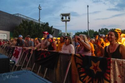 on the rail - Widespread Panic - Wilmington '26. 📸: Jeff Fernandez